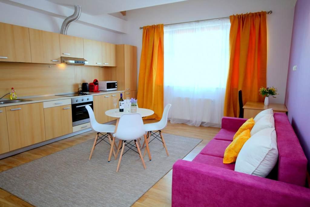 Flowers Apartments ทิมิชัวรา ภายนอก รูปภาพ