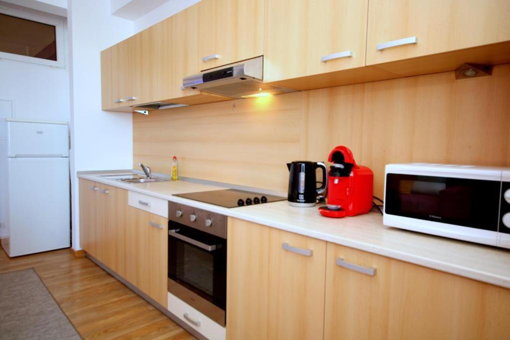 Flowers Apartments ทิมิชัวรา ภายนอก รูปภาพ