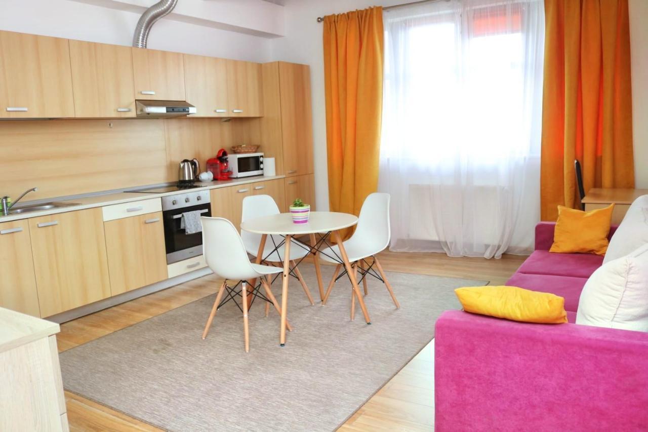 Flowers Apartments ทิมิชัวรา ภายนอก รูปภาพ